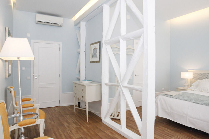 Alecrim Ao Chiado Hotel Lisbon Luaran gambar